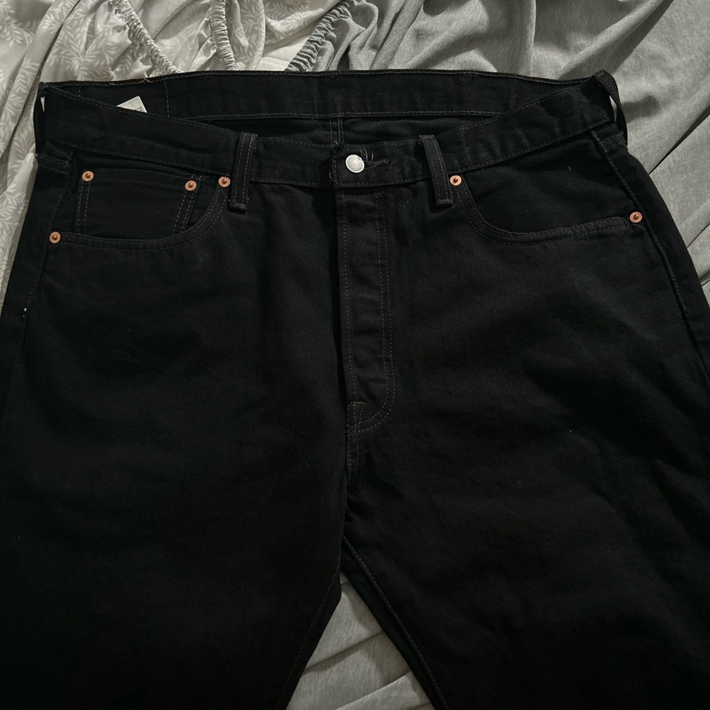 Levi's Men's Black Relaxed Jeans